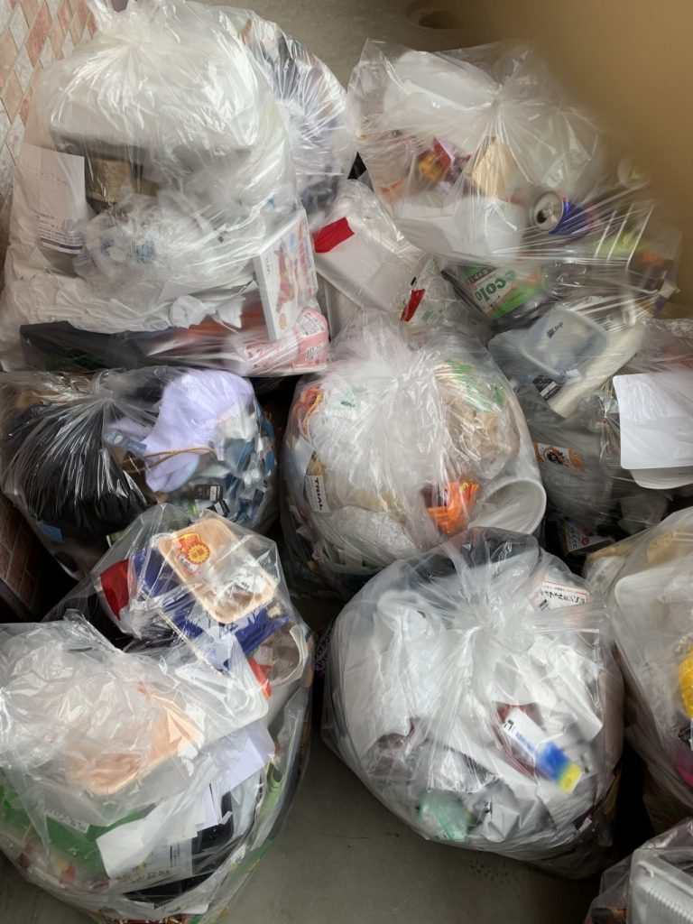 【宮崎市清武町】大量の家庭ごみの回収☆溜まってしまったゴミを処分でき、お客様にご満足いただけたようです。