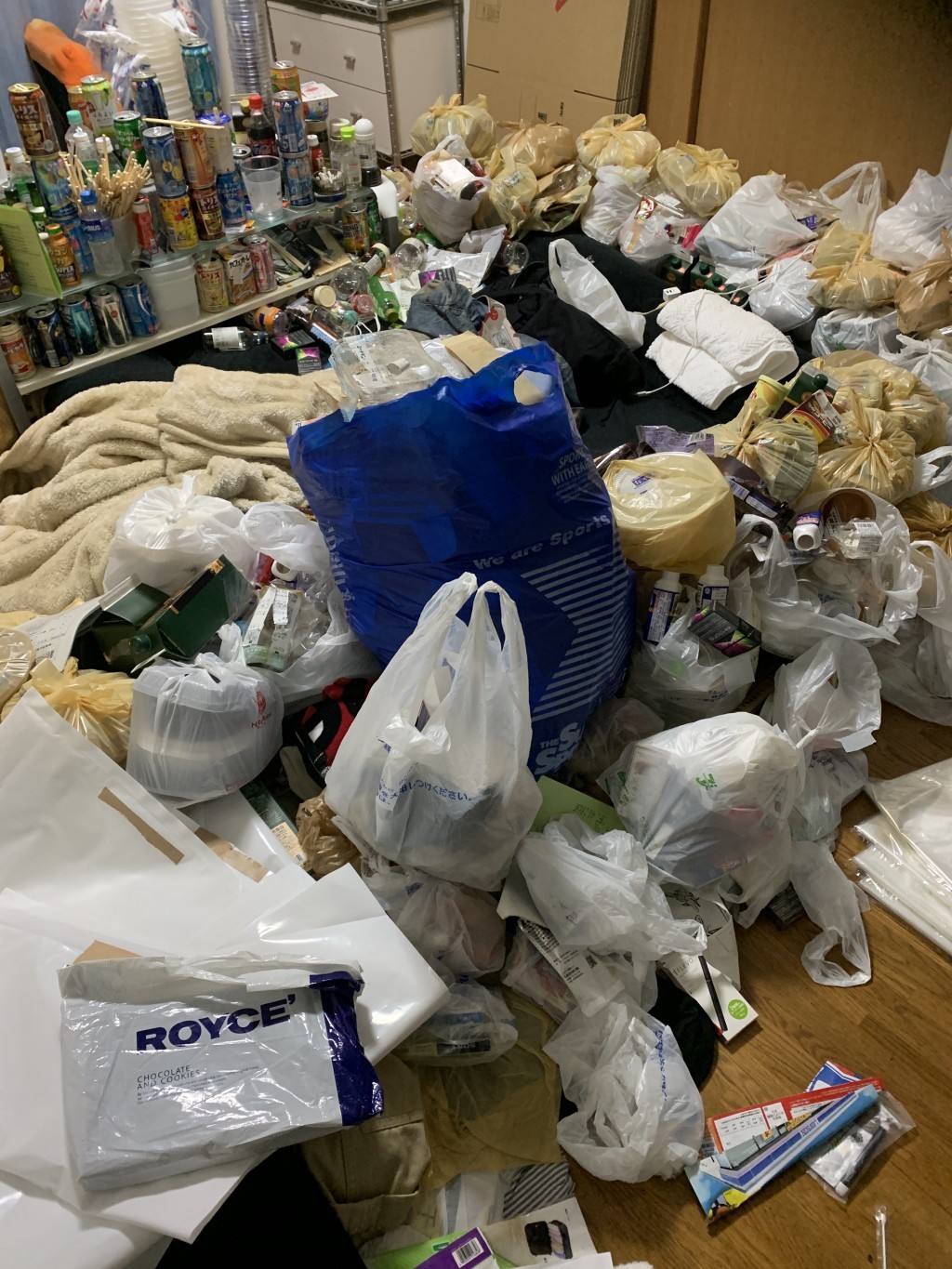 【常陸太田市】ゴミ屋敷状態になっているお部屋の不用品回収☆希望通りの時間での回収と迅速な作業にご満足いただけました!