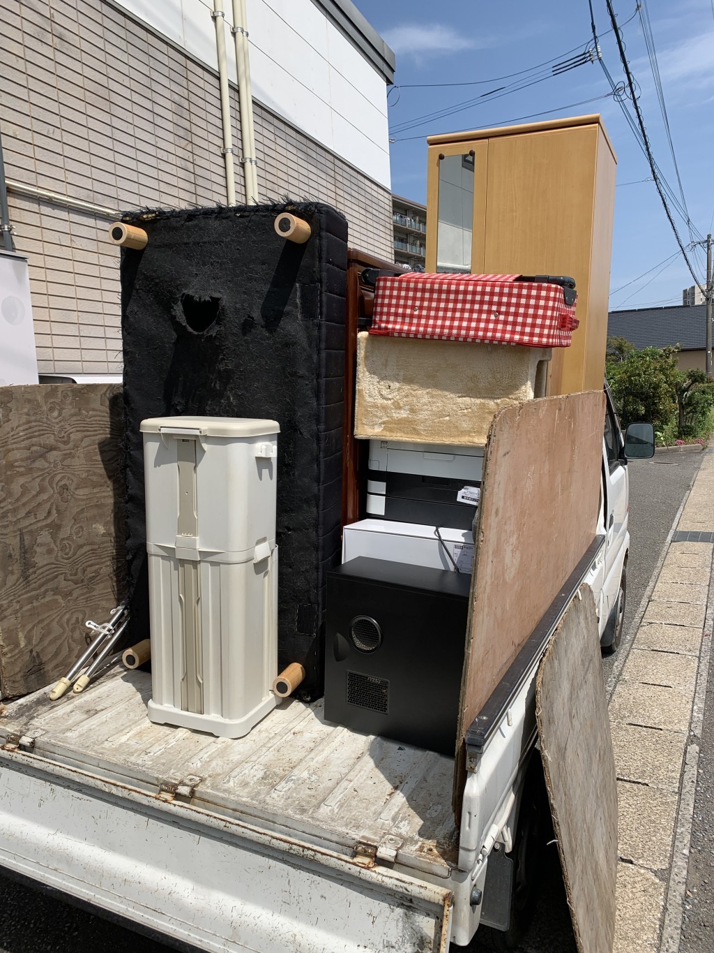 【伊賀市】引越しに伴う軽トラ1台分の不用品回収・処分 お客様の声